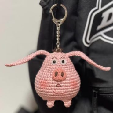 Crochet Flying Pig Material Kit, Non-finished Doll