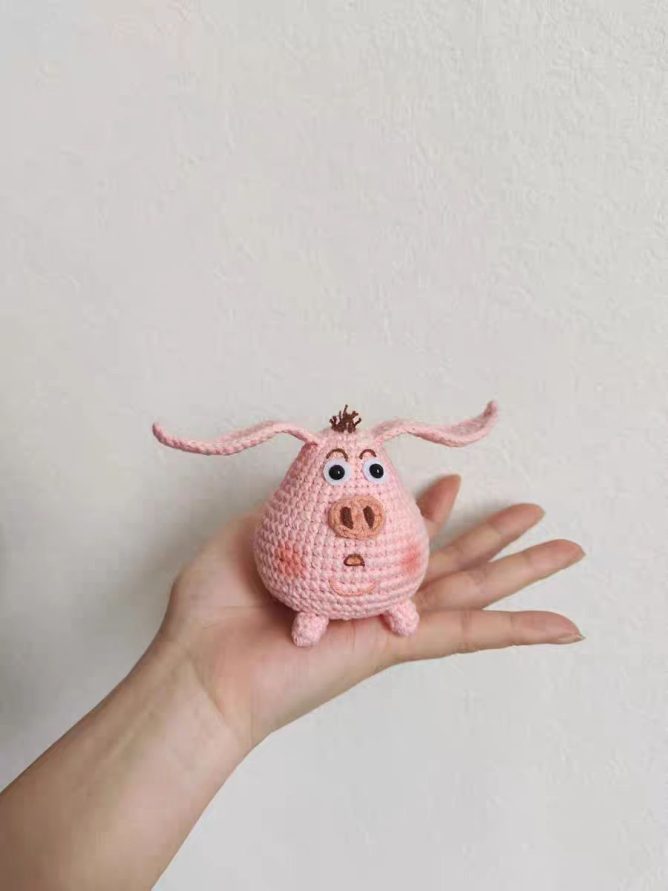 Crochet Flying Pig Material Kit, Non-finished Doll