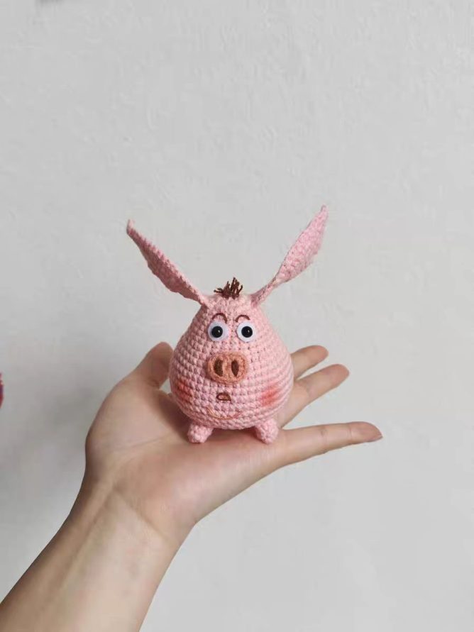 Crochet Flying Pig Material Kit, Non-finished Doll