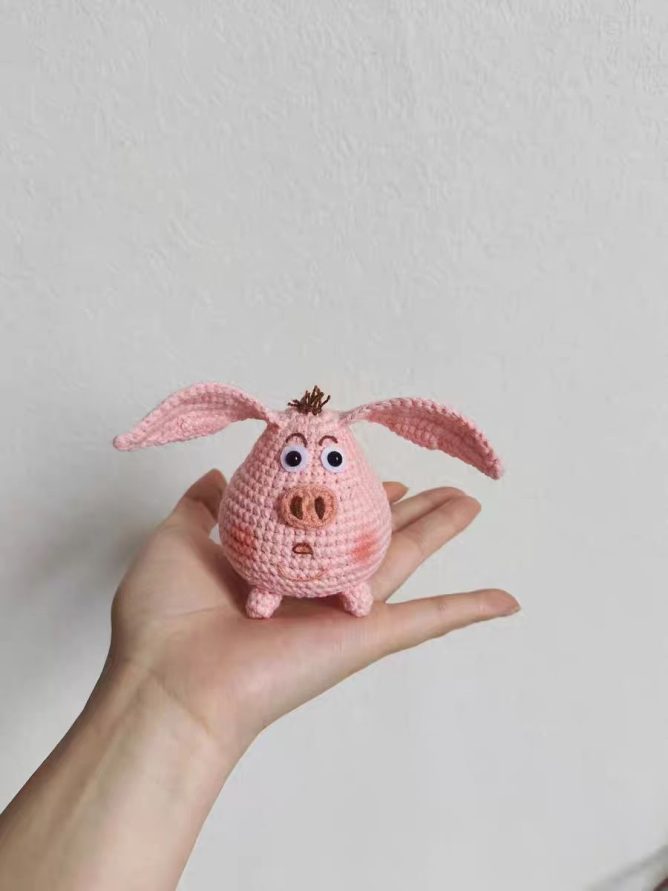 Crochet Flying Pig Material Kit, Non-finished Doll